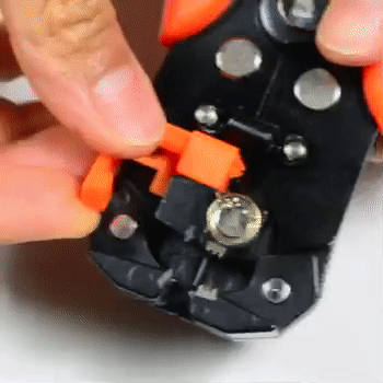 Wire Stripping and Crimping a Spade Connector