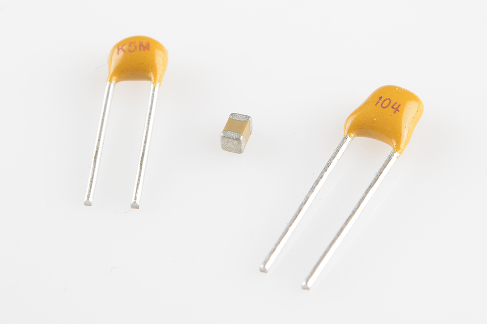 Micro farad capacitor