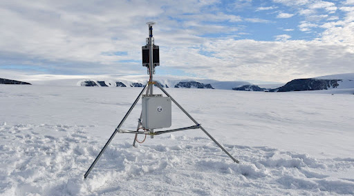 Ice tracking instruments