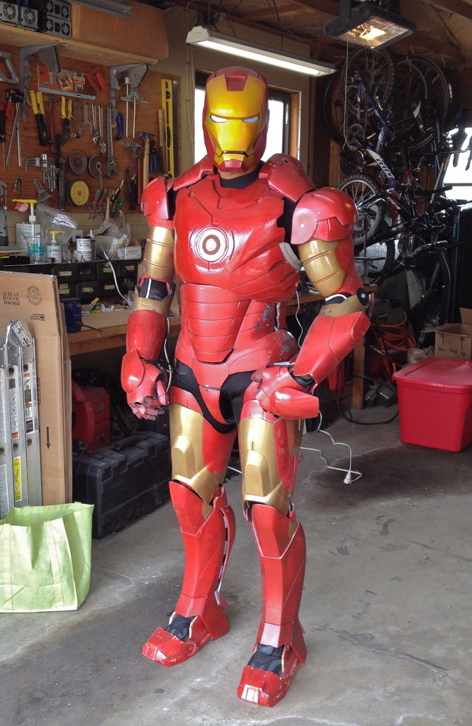 kubiek Leeuw Doe een poging Animatronic Iron Man MKIII Suit - News - SparkFun Electronics