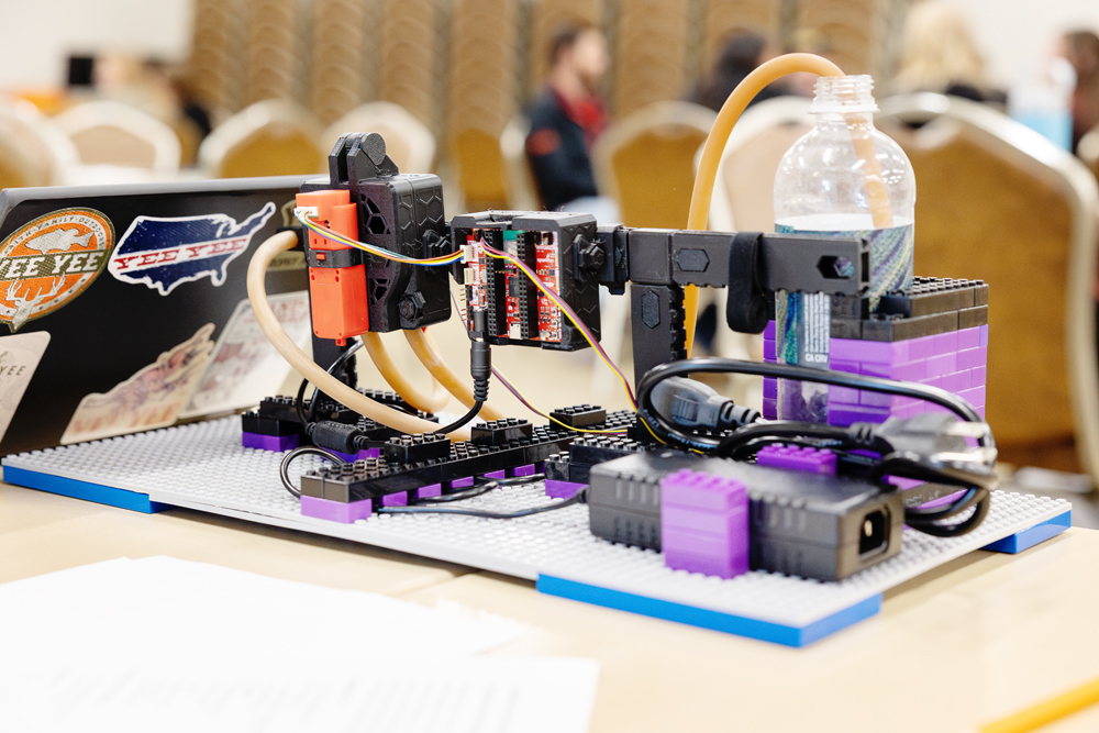https://cdn.sparkfun.com/assets/home_page_posts/1/6/6/0/8/CEI-Robotics-4.jpg