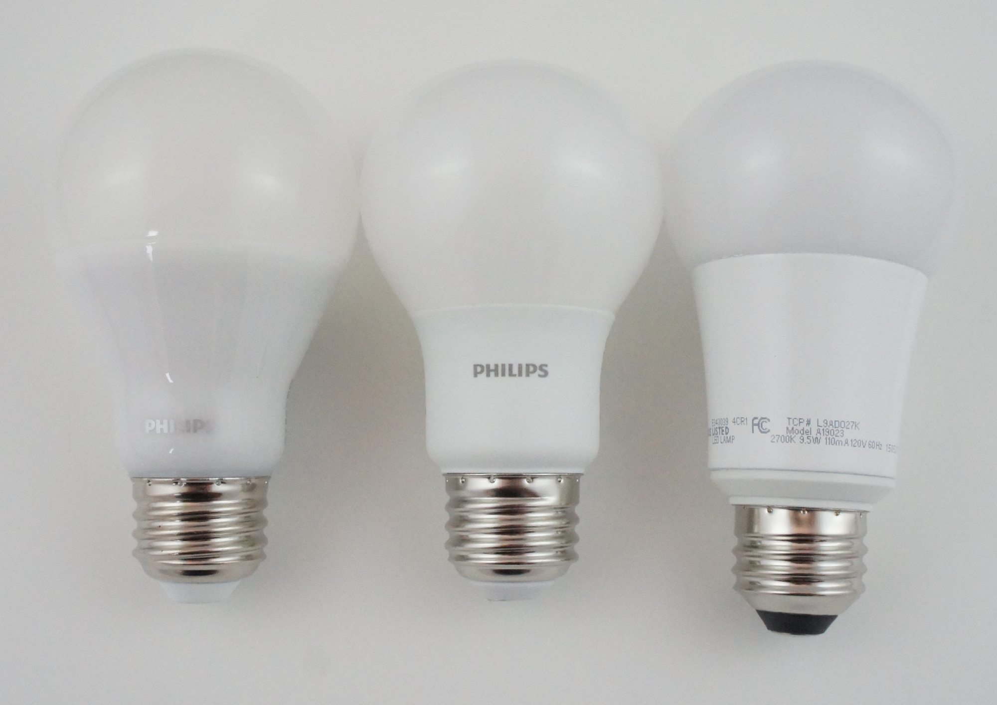 https://cdn.sparkfun.com/assets/home_page_posts/1/8/2/1/LED_Bulb_Comparison-2_5.jpg