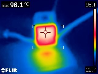 thermal image of a 5V regulator without a heatsink under load
