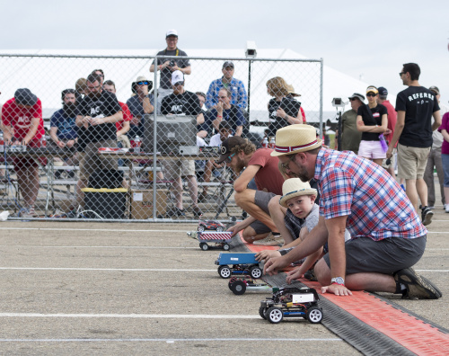 AVC 2014 start line