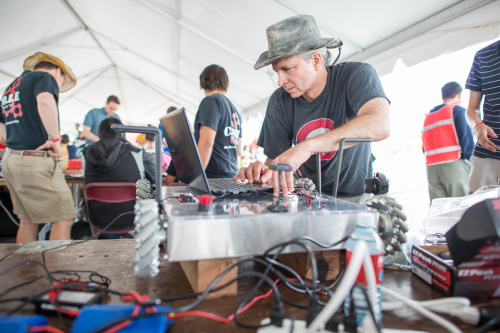 in the pits - AVC 2014