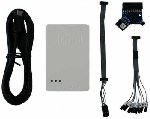 Atmel-ICE Programmer and Debugger 