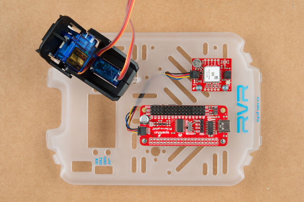 GPS module plugged into the Servo pHAT with a Qwiic cable