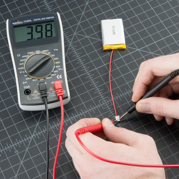 Measuring the voltage of a LiPo Battery