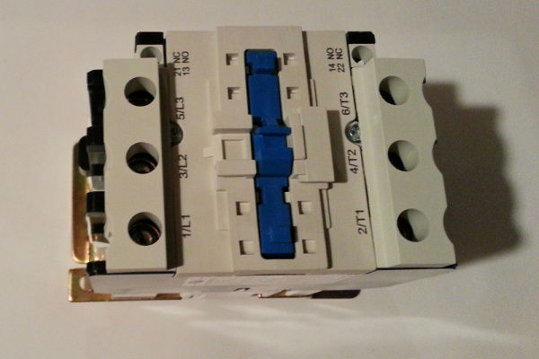 the beefy 3 hp contactor