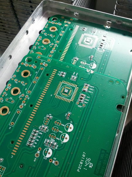 Silicon die on PCB