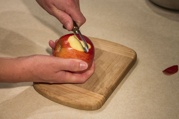 Peeling Apple