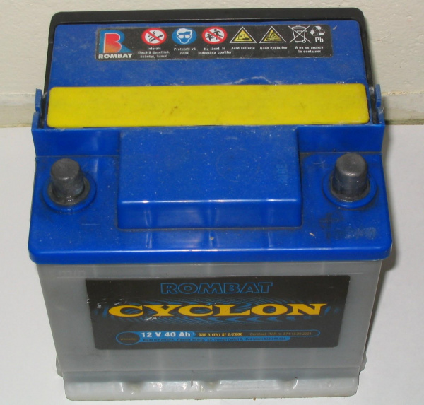 Lead-acid battery