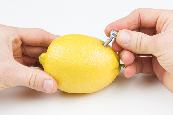 Make the anode in the lemon battery