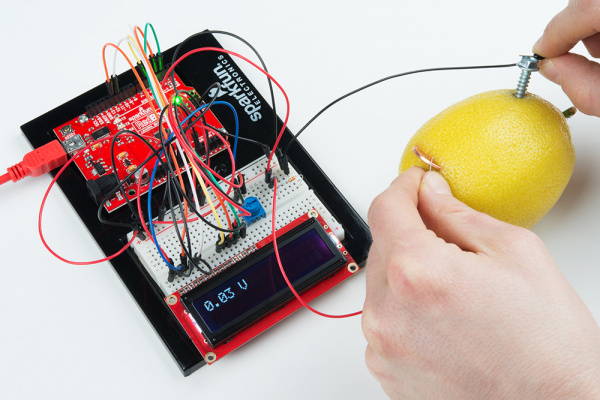 Loaded voltage of the lemon battery