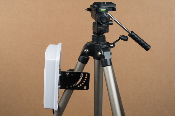 Antenna attached to tripod