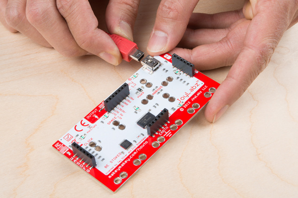 Connect the Mini-B USB Cable to the Makey Makey Classic