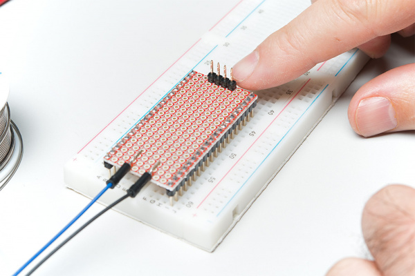 Header for Qwiic adapter in place on base plate