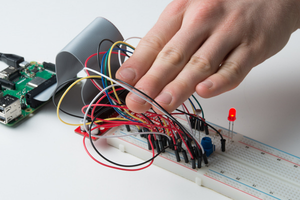 Raspberry Pi nightlight created in Python